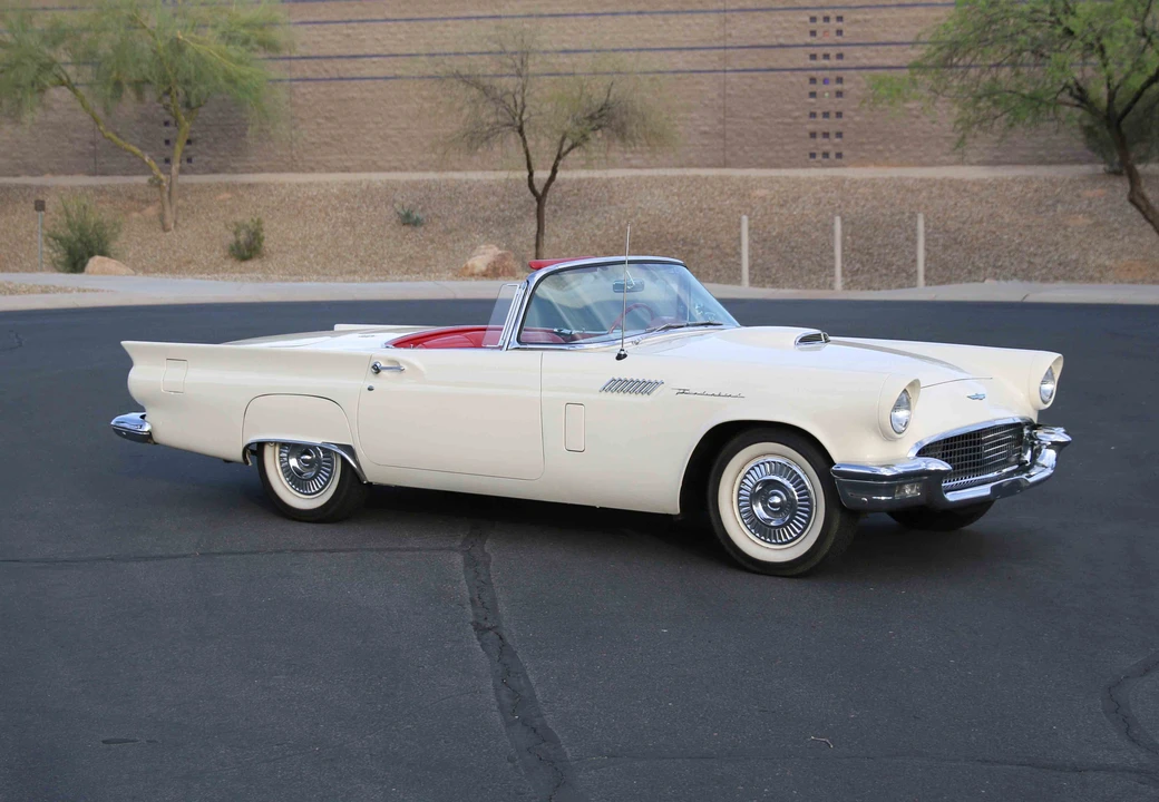 1957 Ford Thunderbird 1st Gen - Image 13 of 31