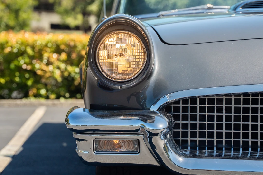 1957 Ford Thunderbird 1st Gen - Image 19 of 31