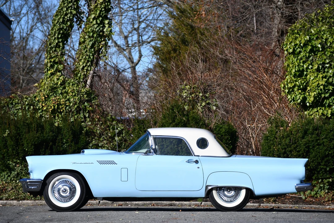 1957 Ford Thunderbird 1st Gen - Image 11 of 31