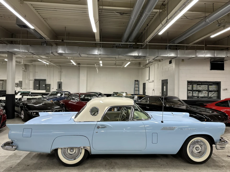 1957 Ford Thunderbird 1st Gen - Image 28 of 31