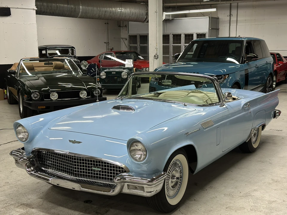 1957 Ford Thunderbird 1st Gen - Image 12 of 31