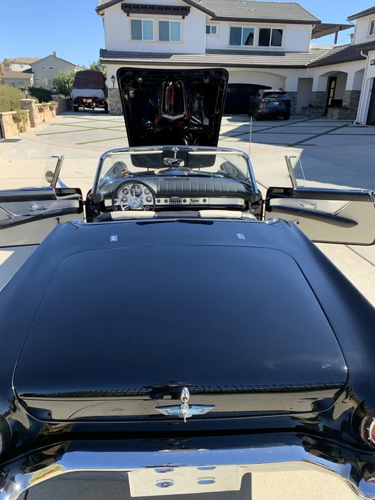 1957 Ford Thunderbird 1st Gen - Image 16 of 31