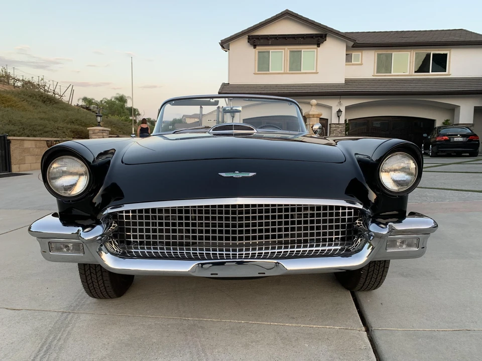 1957 Ford Thunderbird 1st Gen - Image 11 of 31
