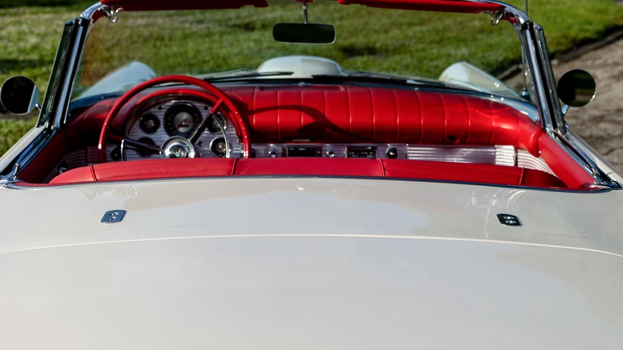 1957 Ford Thunderbird 1st Gen - Image 30 of 31