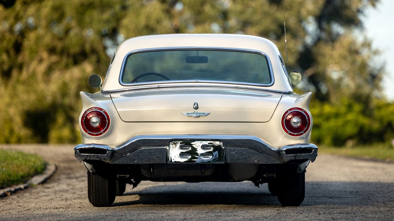 1957 Ford Thunderbird 1st Gen - Image 3 of 31