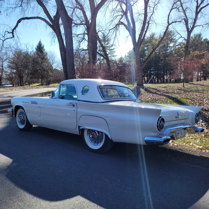 1957 Ford Thunderbird 1st Gen - Image 19 of 31