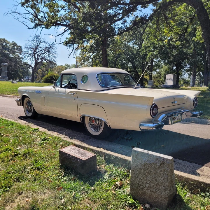 1957 Ford Thunderbird 1st Gen - Image 10 of 31