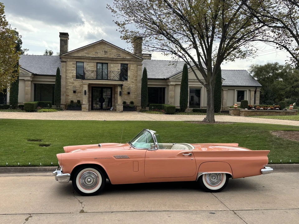 1957 Ford Thunderbird 1st Gen - Image 30 of 31