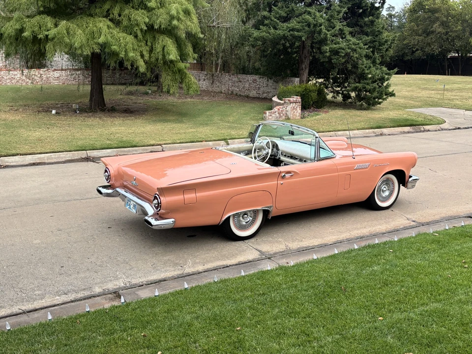 1957 Ford Thunderbird 1st Gen - Image 20 of 31