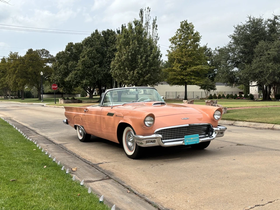 1957 Ford Thunderbird 1st Gen - Image 12 of 31