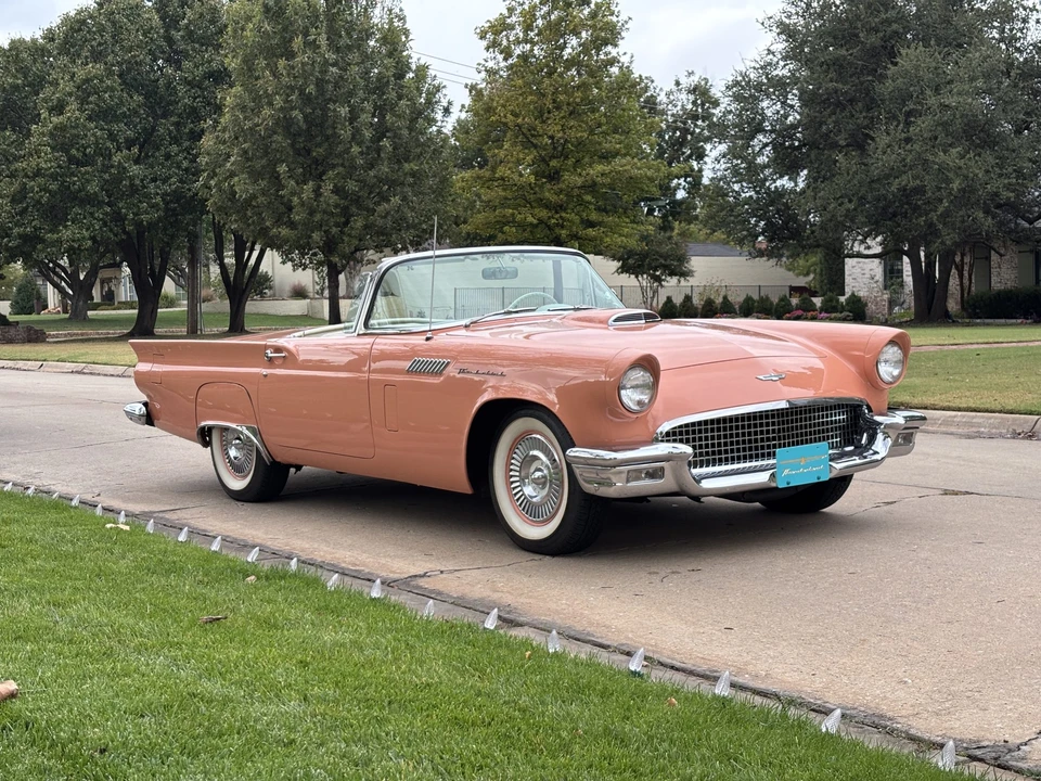 1957 Ford Thunderbird 1st Gen - Image 15 of 31