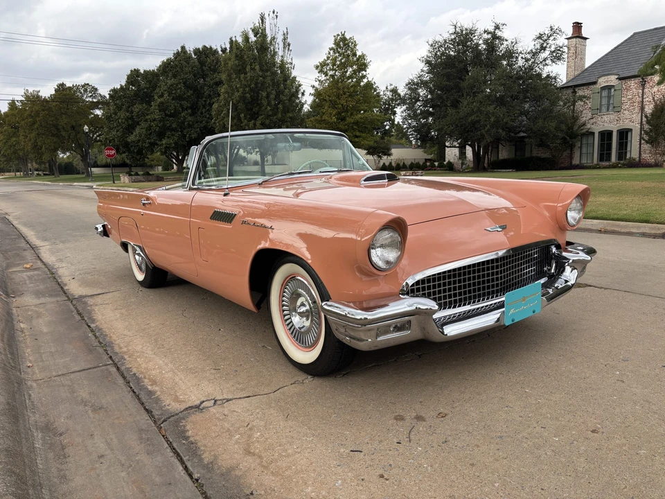 1957 Ford Thunderbird 1st Gen - Image 13 of 31