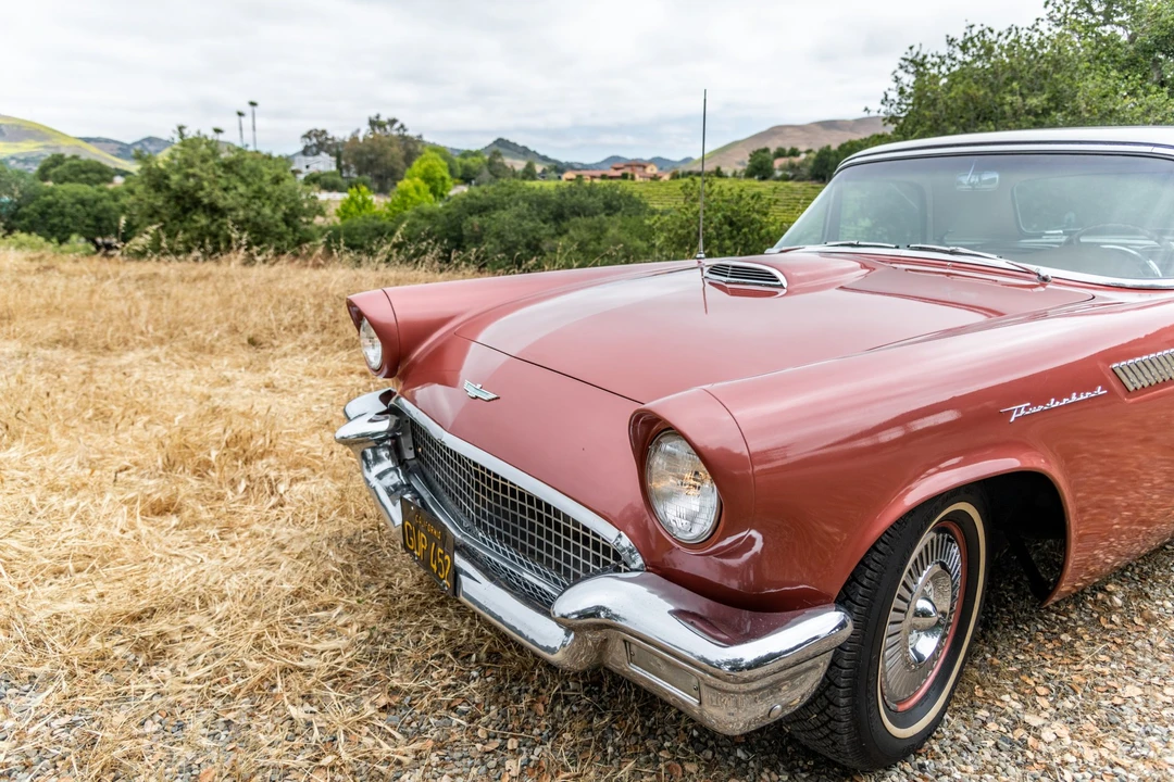 1957 Ford Thunderbird 1st Gen - Image 15 of 31