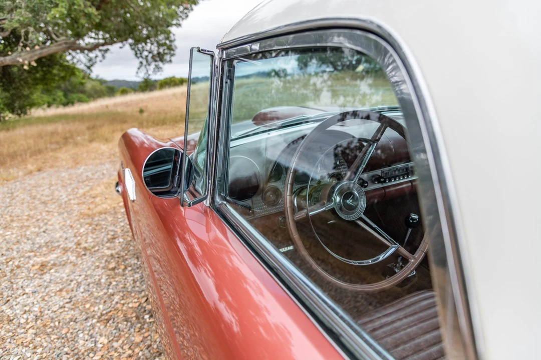 1957 Ford Thunderbird 1st Gen - Image 26 of 31