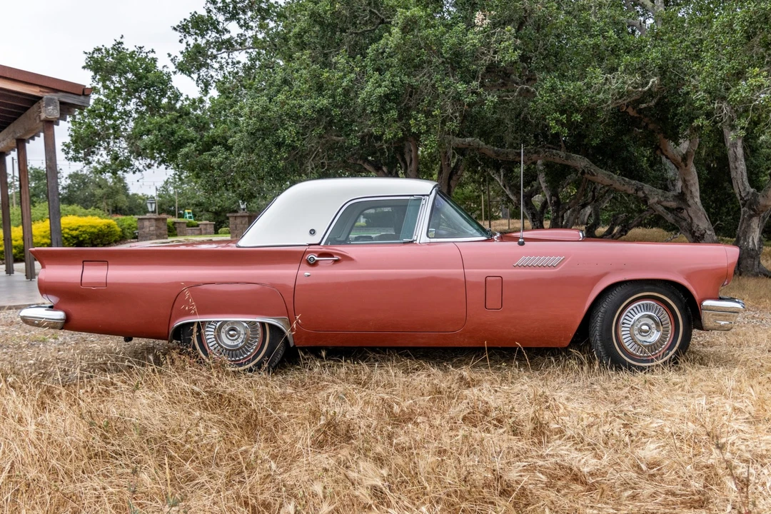 1957 Ford Thunderbird 1st Gen - Image 10 of 31