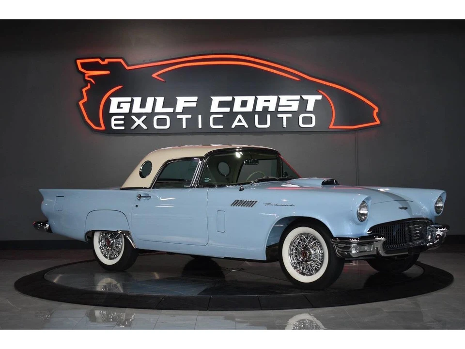 1957 Ford Thunderbird 1st Gen - Image 11 of 31