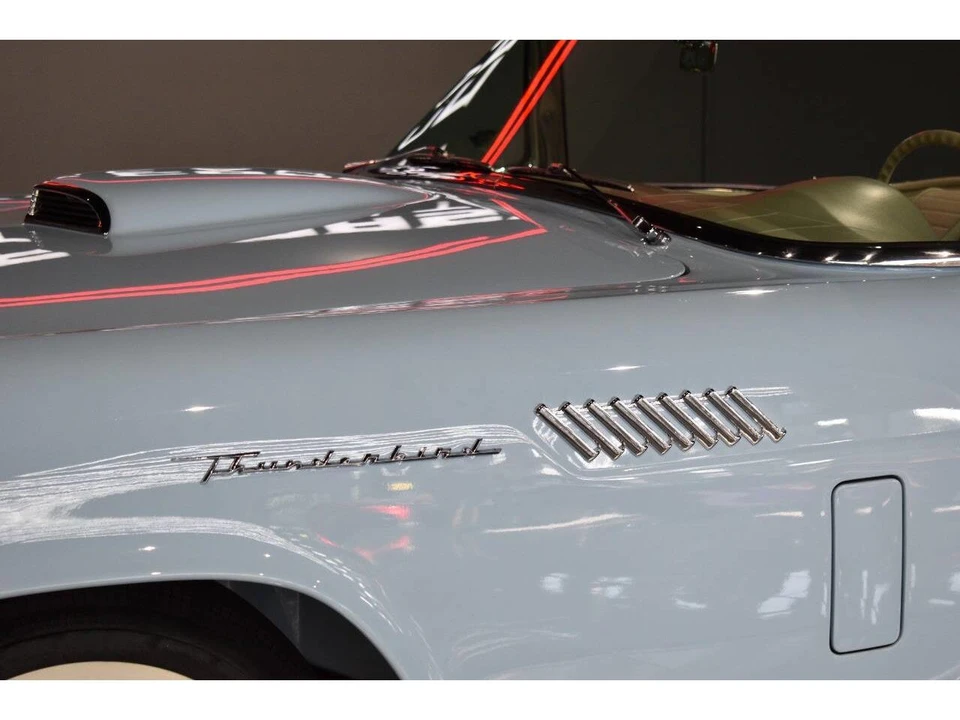 1957 Ford Thunderbird 1st Gen - Image 26 of 31