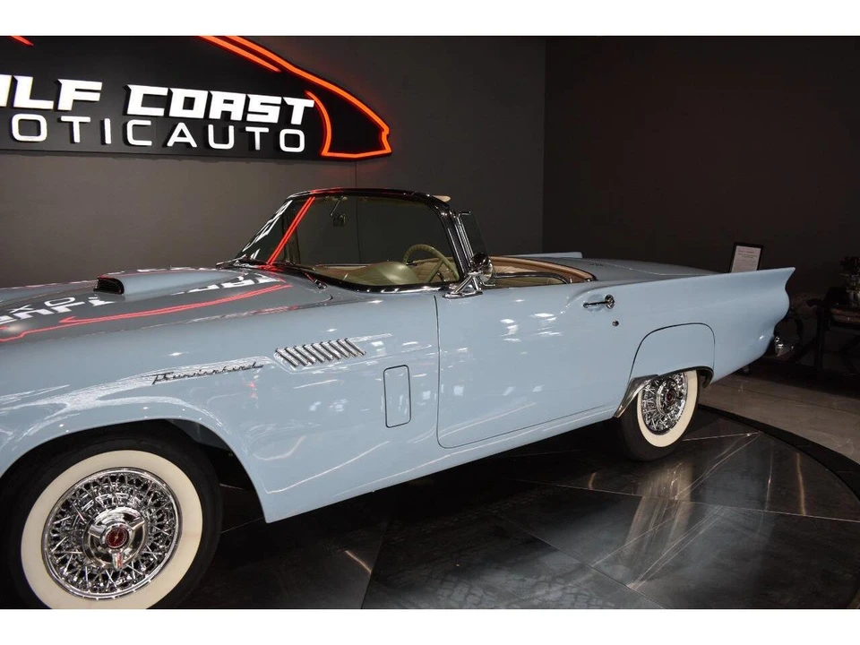 1957 Ford Thunderbird 1st Gen - Image 27 of 31