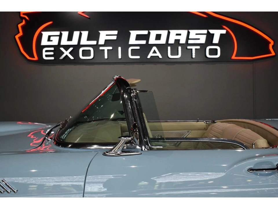 1957 Ford Thunderbird 1st Gen - Image 28 of 31