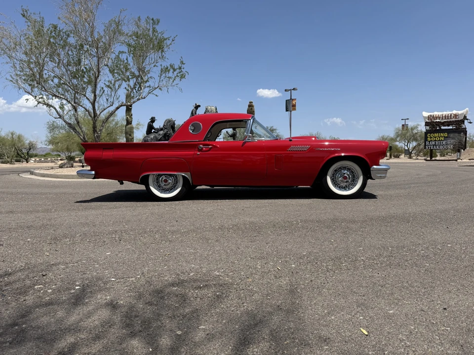 1957 Ford Thunderbird 1st Gen - Image 13 of 31