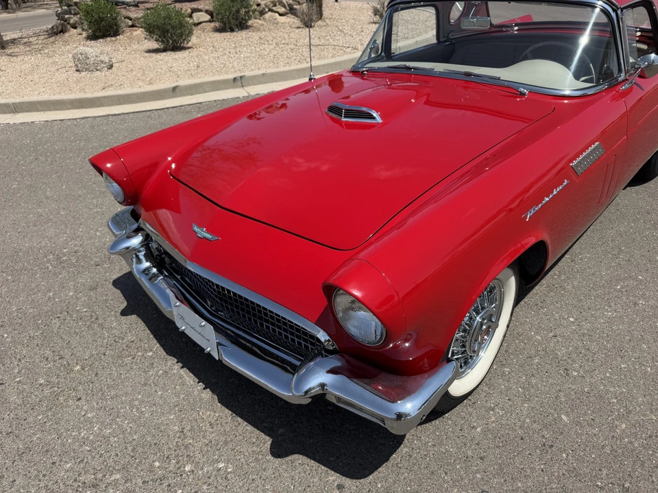 1957 Ford Thunderbird 1st Gen - Image 18 of 31