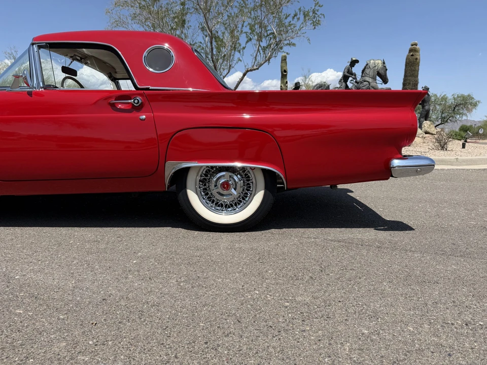 1957 Ford Thunderbird 1st Gen - Image 24 of 31