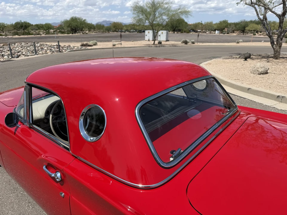 1957 Ford Thunderbird 1st Gen - Image 25 of 31