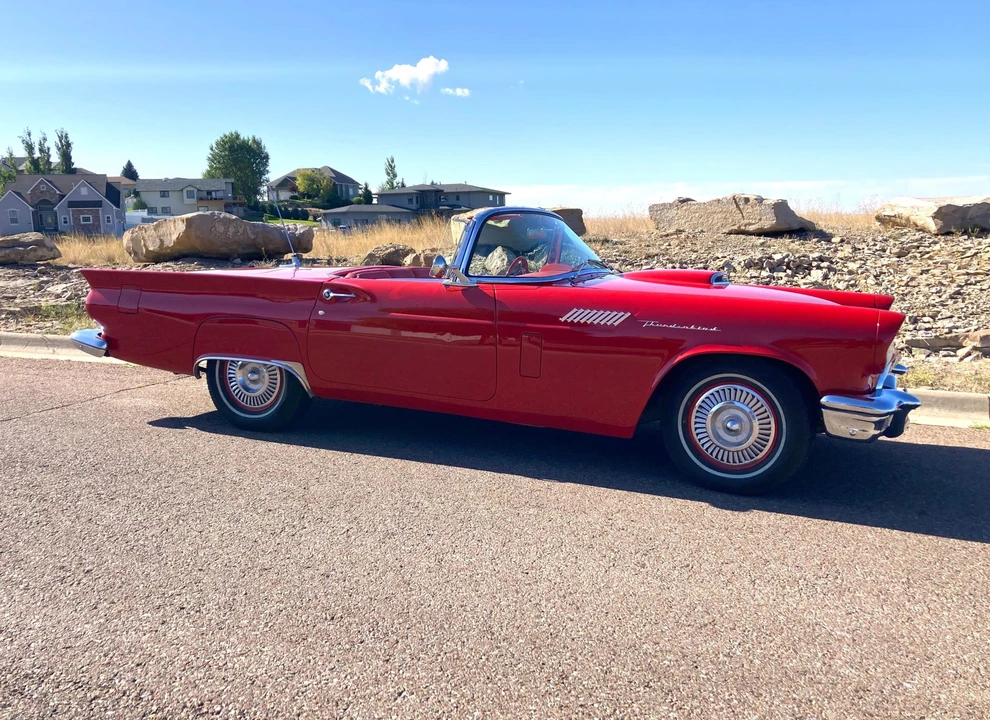1957 Ford Thunderbird 1st Gen - Image 13 of 31