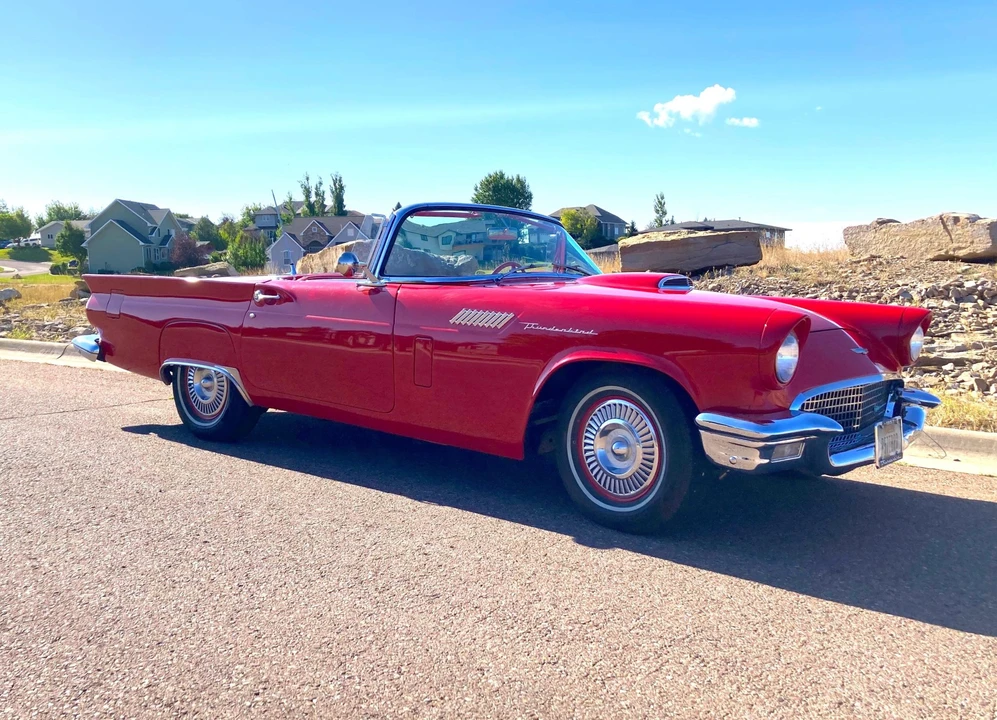 1957 Ford Thunderbird 1st Gen - Image 14 of 31