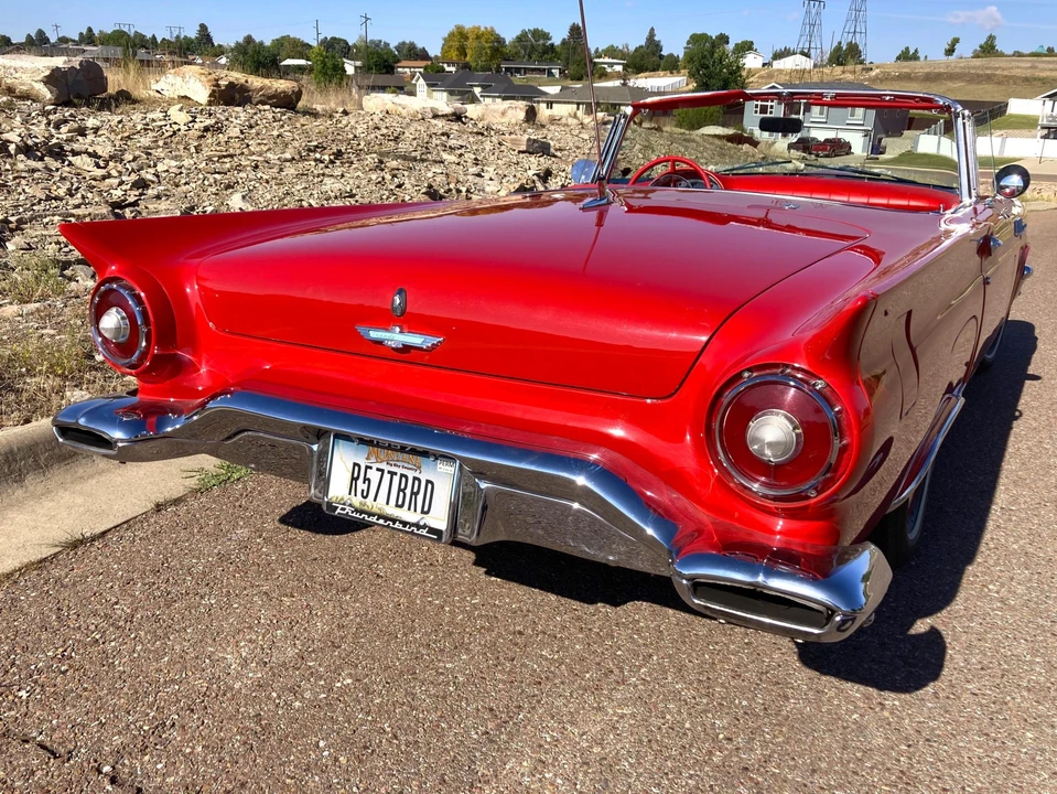1957 Ford Thunderbird 1st Gen - Image 9 of 31