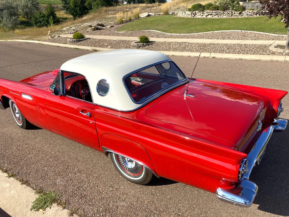 1957 Ford Thunderbird 1st Gen - Image 18 of 31