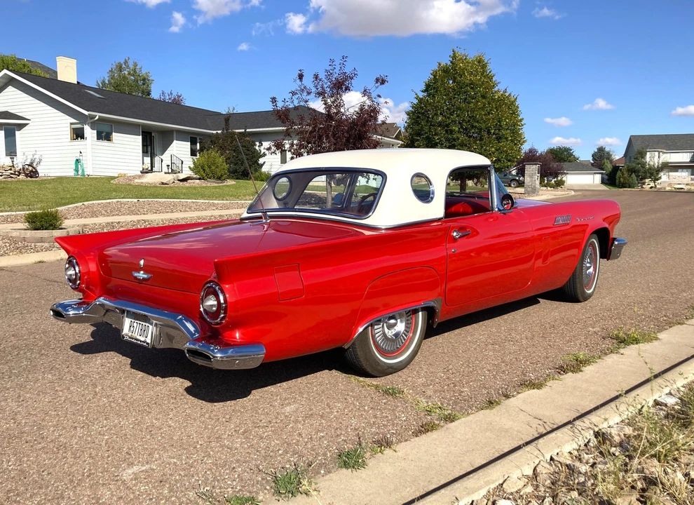 1957 Ford Thunderbird 1st Gen - Image 20 of 31