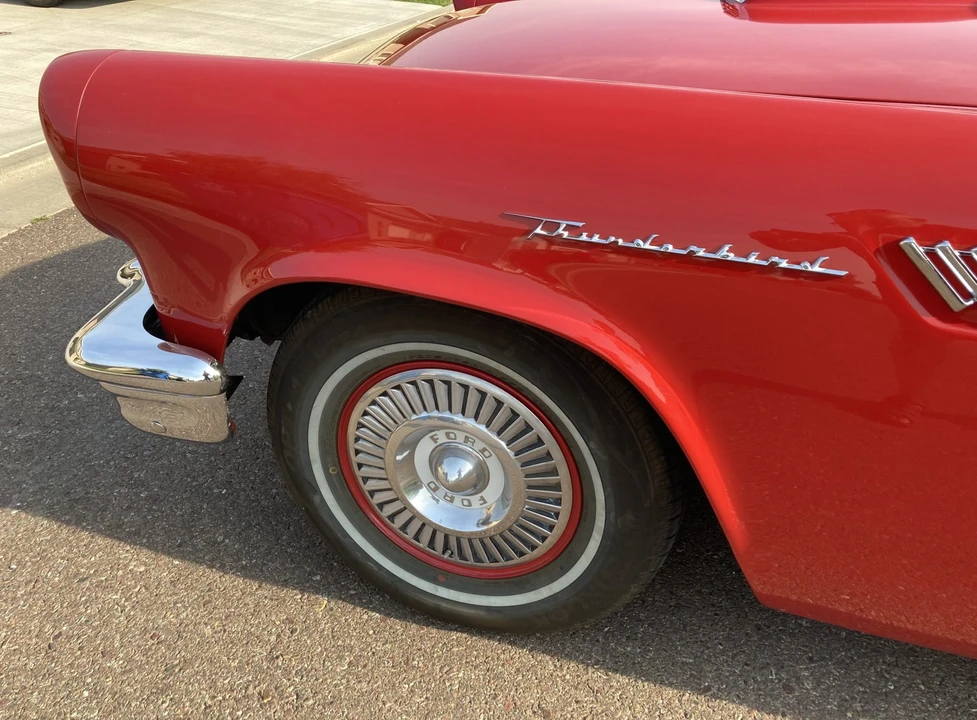 1957 Ford Thunderbird 1st Gen - Image 29 of 31