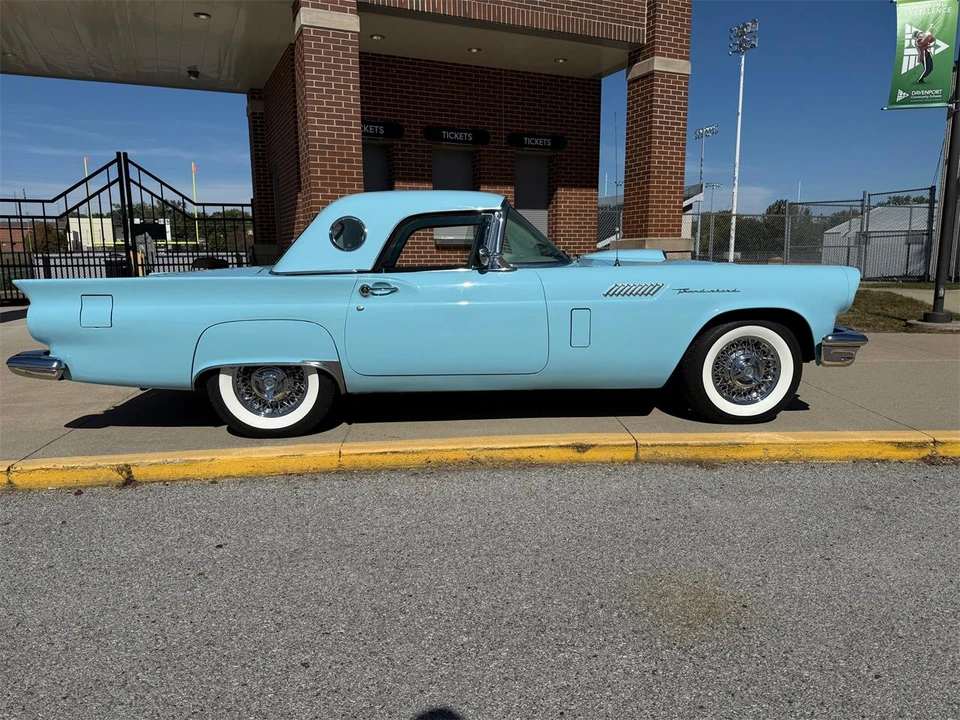 1957 Ford Thunderbird 1st Gen - Image 2 of 14