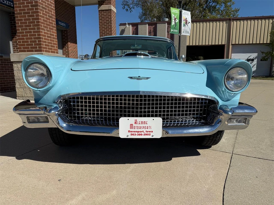 1957 Ford Thunderbird 1st Gen - Image 12 of 14
