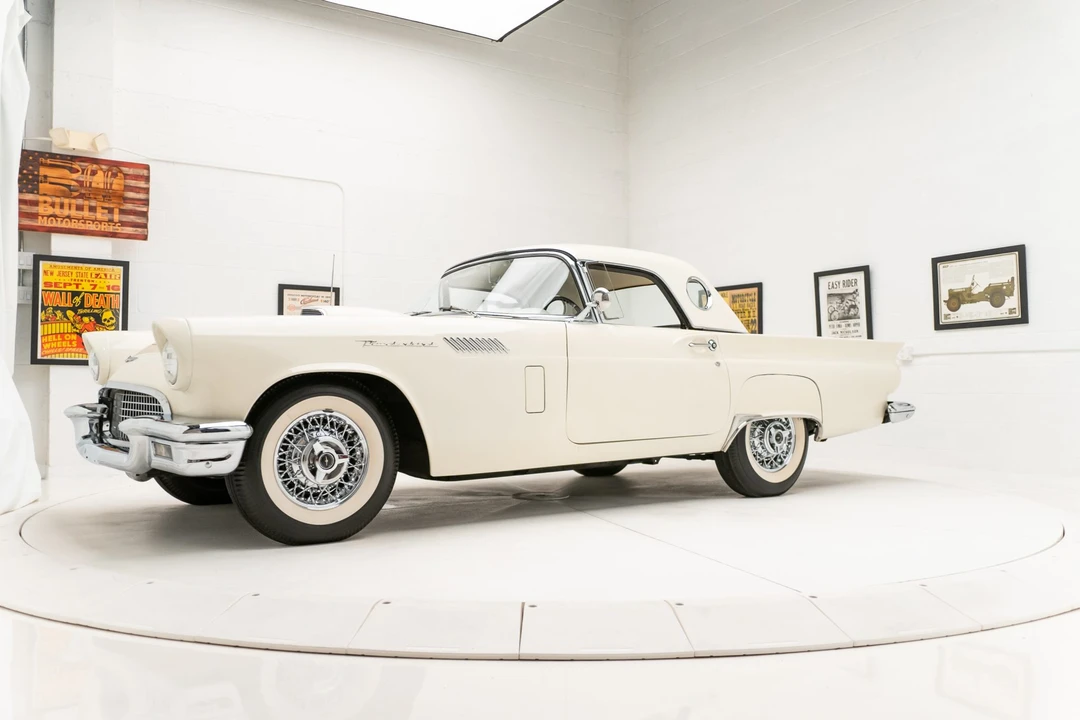 1957 Ford Thunderbird 1st Gen - Image 5 of 31