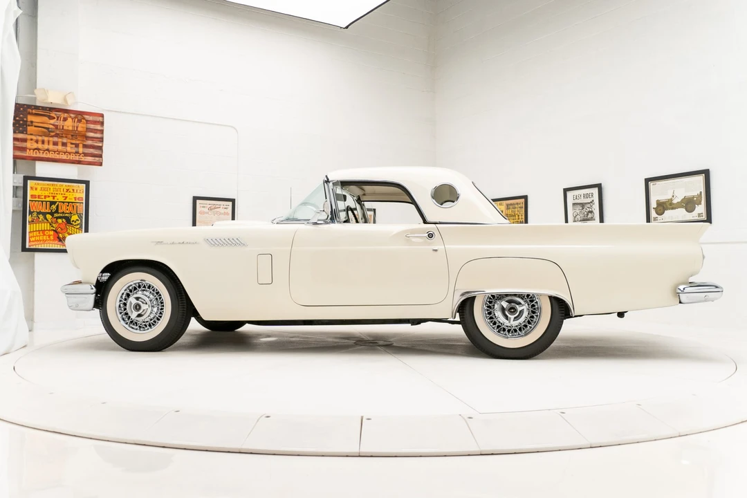 1957 Ford Thunderbird 1st Gen - Image 8 of 31