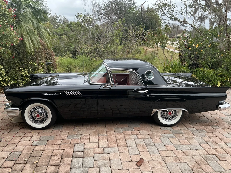 1957 Ford Thunderbird 1st Gen - Image 11 of 31