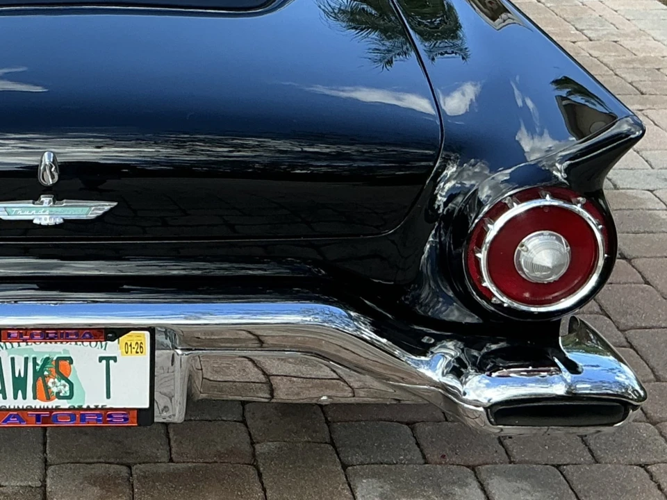 1957 Ford Thunderbird 1st Gen - Image 21 of 31