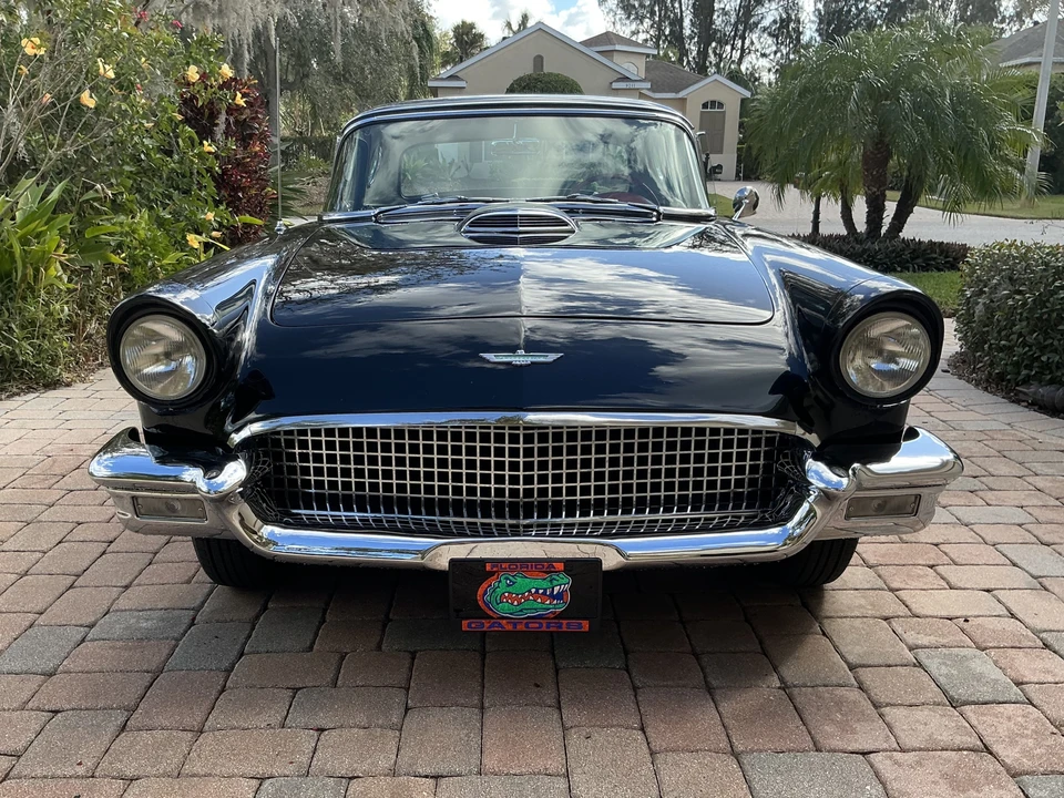 1957 Ford Thunderbird 1st Gen - Image 3 of 31