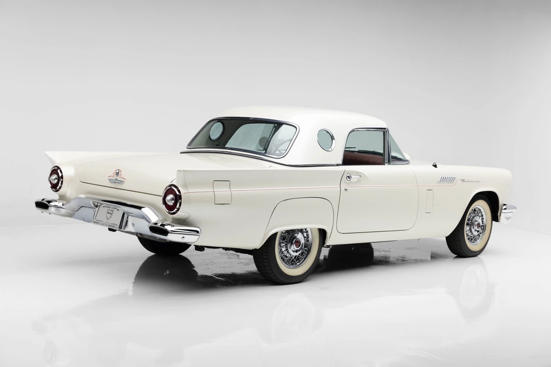 1957 Ford Thunderbird 1st Gen - Image 14 of 31