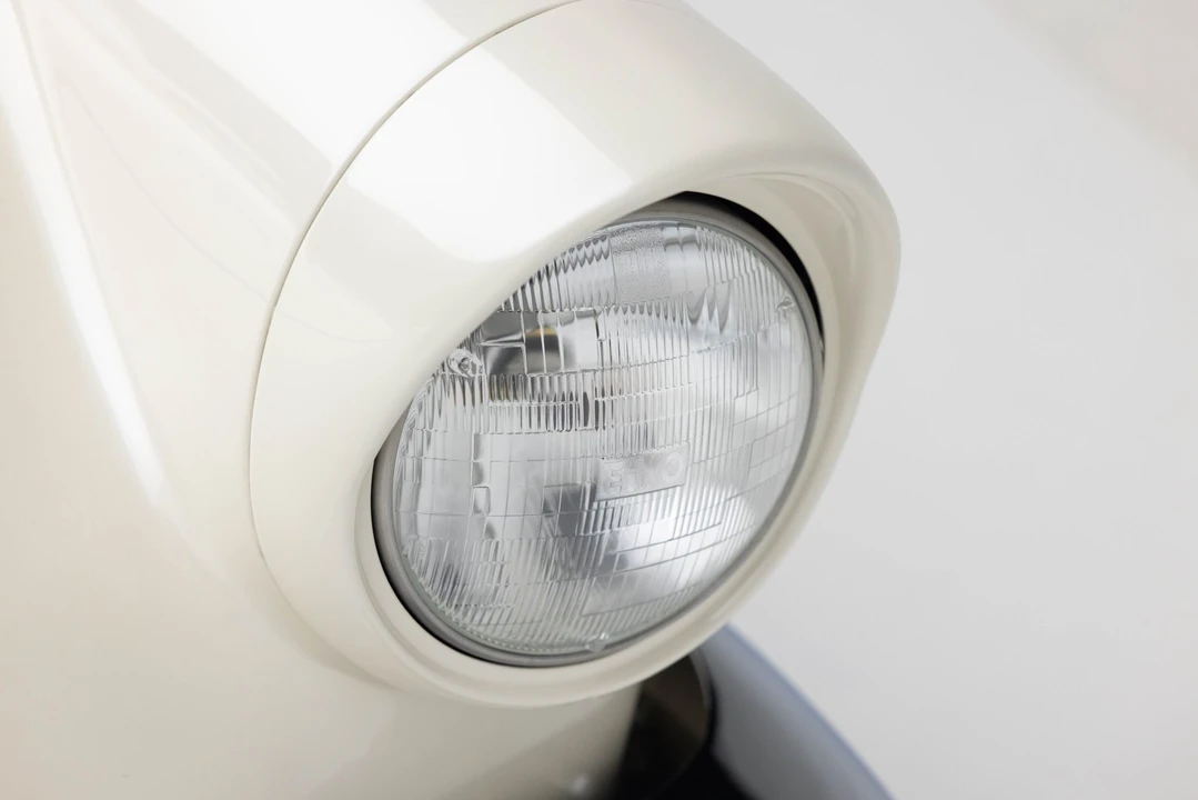 1957 Ford Thunderbird 1st Gen - Image 23 of 31