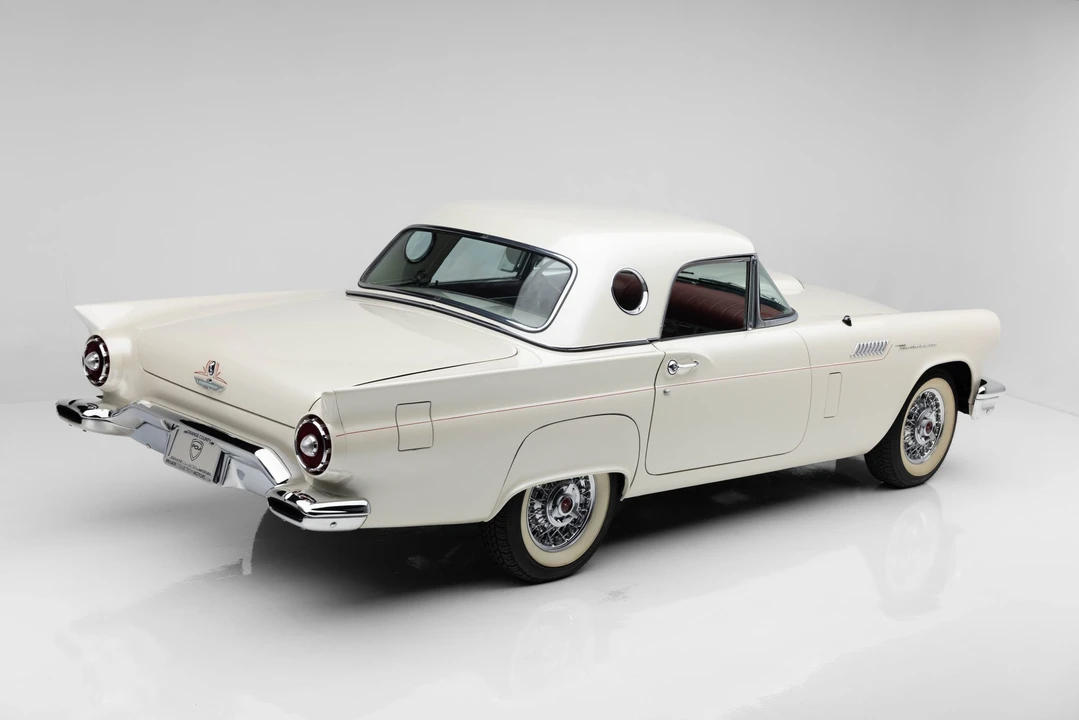 1957 Ford Thunderbird 1st Gen - Image 15 of 31