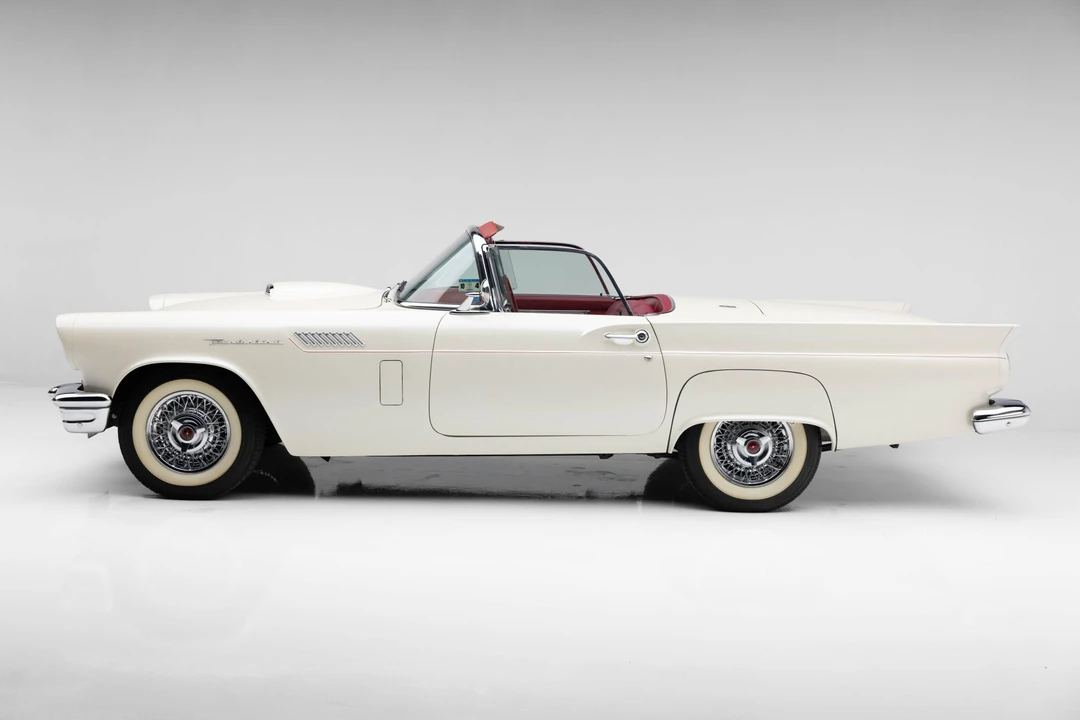 1957 Ford Thunderbird 1st Gen - Image 9 of 31