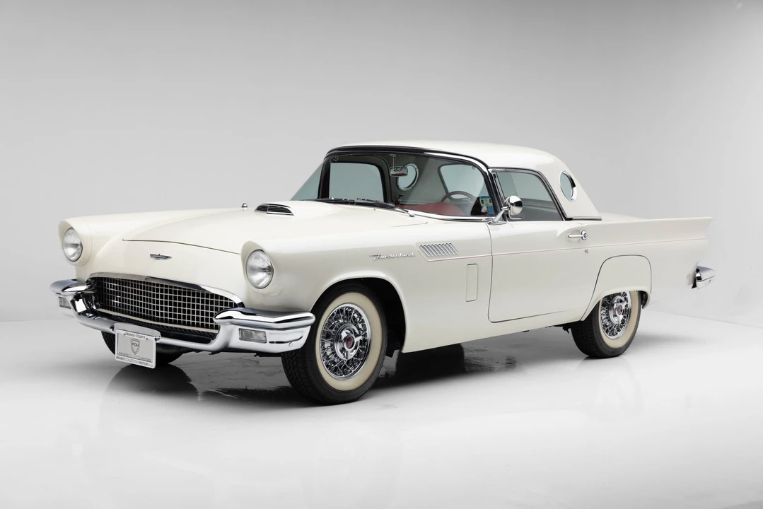 1957 Ford Thunderbird 1st Gen - Image 10 of 31