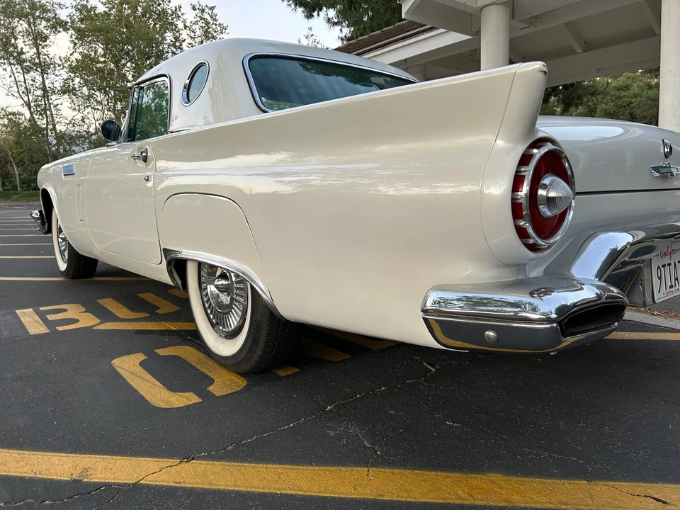 1957 Ford Thunderbird 1st Gen - Image 15 of 31