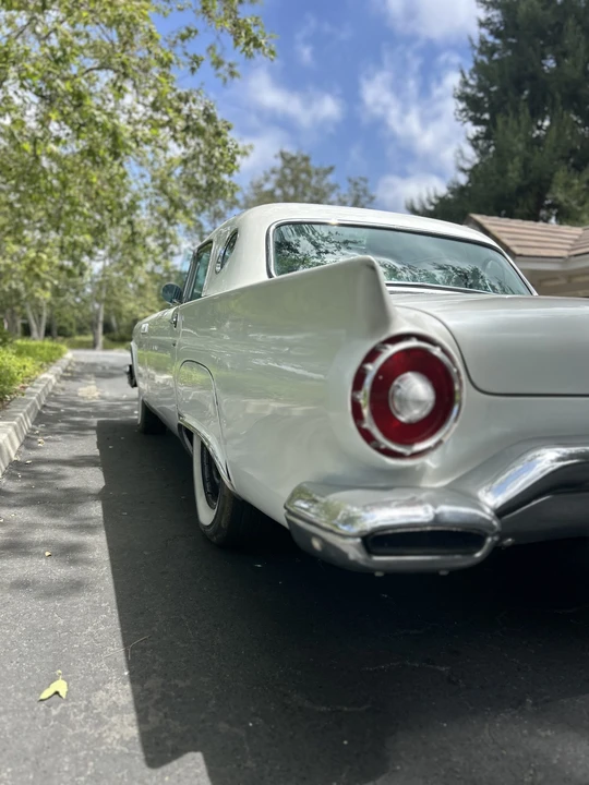1957 Ford Thunderbird 1st Gen - Image 16 of 31