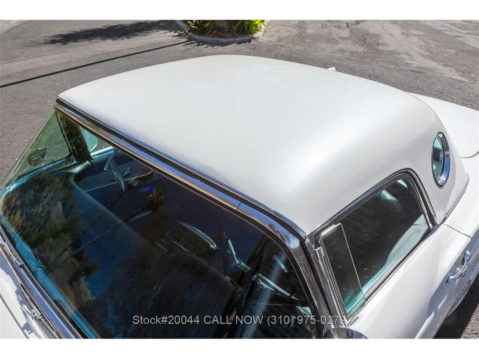 1957 Ford Thunderbird 1st Gen - Image 14 of 31