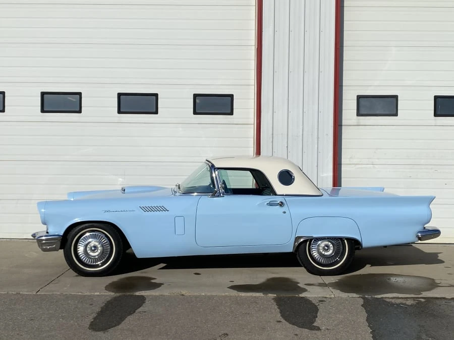 1957 Ford Thunderbird 1st Gen - Image 2 of 8