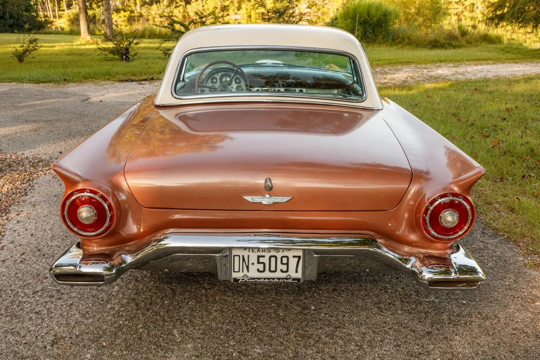 1957 Ford Thunderbird 1st Gen - Image 22 of 31